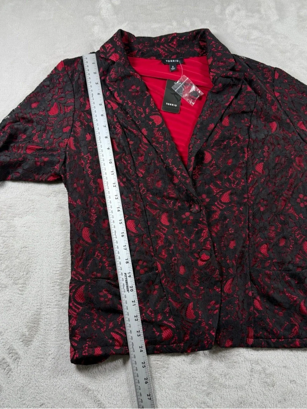 Torrid Women's Plus Size 2 Red Lined Black Lace Ruched 3/4‎ Sleeve Blazer Event